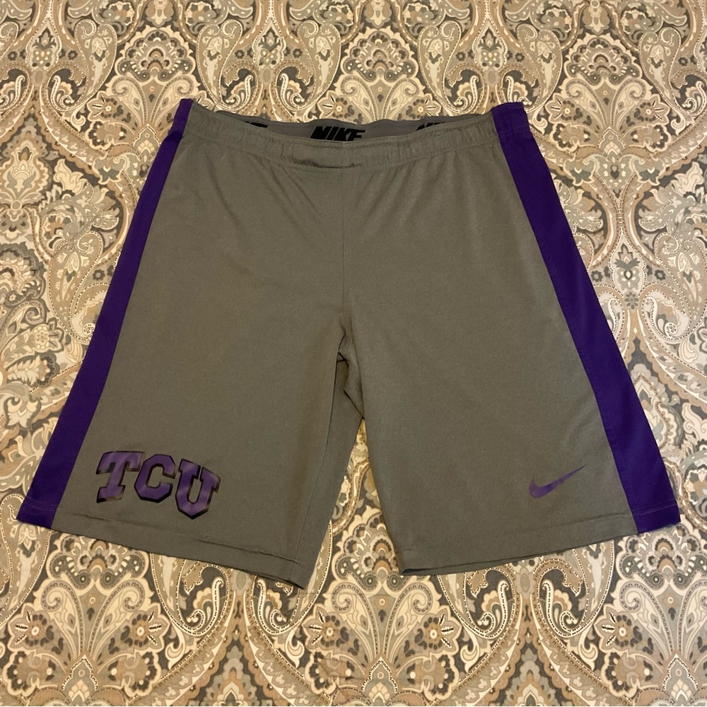 EUC Nike UT TCU Horned Frogs Dri-Fit Team Shorts Men’s Sz Medium
